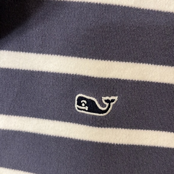 Vineyard Vines quarter zip size large - Picture 4 of 4